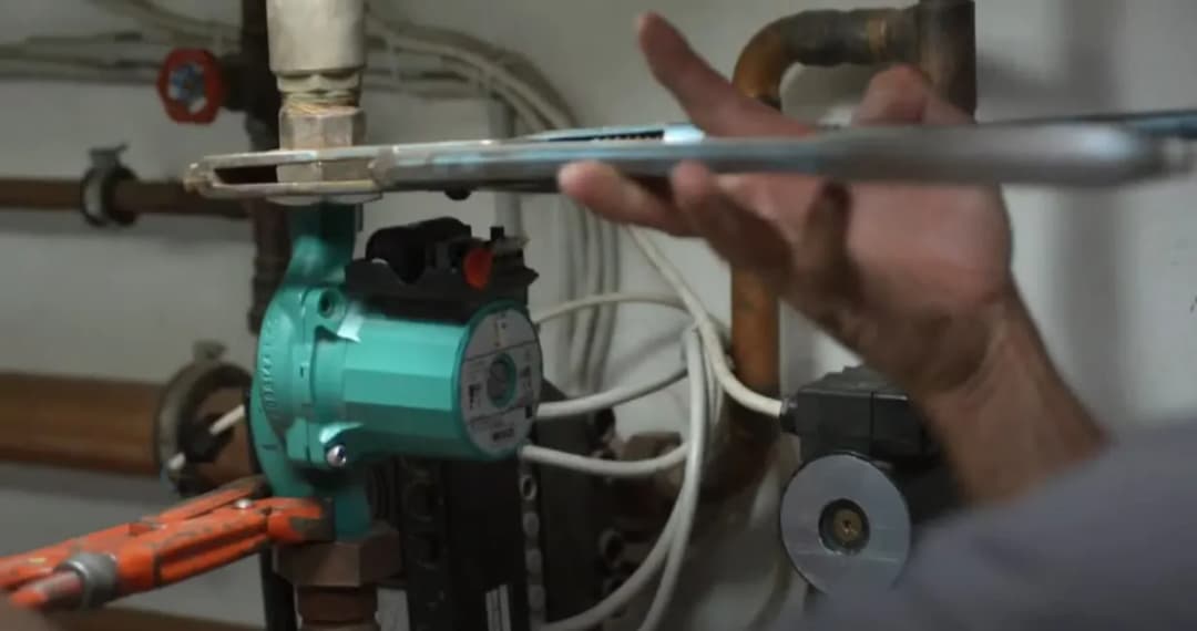 Montaż pompy CO w poziomie: uniknij problemów i ciesz się wydajnością